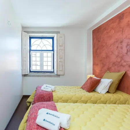 Deluxe Spacious Flats W Mezzanine By Host Wise Apartment